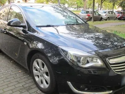 Gebraucht Opel Insignia Business 163 PS (119 kW) 2014 Schwarz Limousine