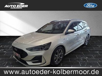 Polarsilber (silber) Gebraucht 2023 Ford Focus ST-Line Kombi | 24.400 € (Fairer Preis)