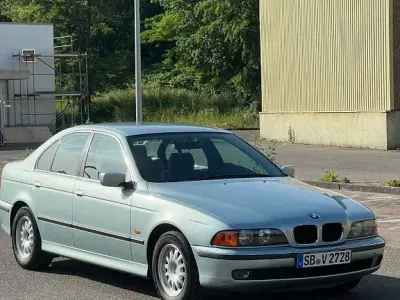Gebraucht BMW 520 150 PS (110 kW) 1997 Grün Limousine