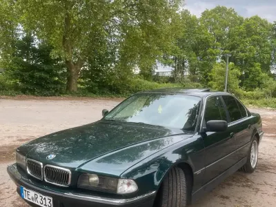 Käytetty BMW 728