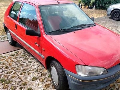 Peugeot 106