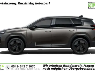 Neu Citroën C5 145 PS (106 kW) 2026 Platiniumgrau metallic SUV