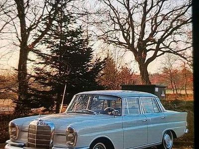 Second-hand Mercedes 220 95 CP (69 kW) 1963 Gri Berlinǎ