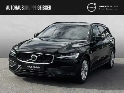 Gebraucht Volvo V60 145 PS (106 kW) 2025 Kombi