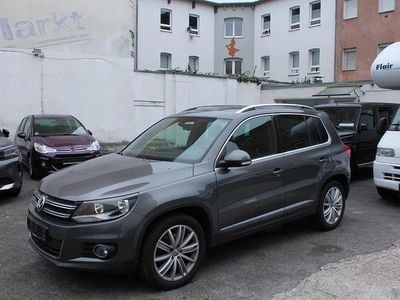 Grau Gebraucht 2015 VW Tiguan Sportline SUV | 9.900 € (Guter Preis)