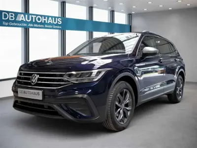 Gebraucht VW Tiguan Allspace Move 150 PS (110 kW) 2023 Blau SUV