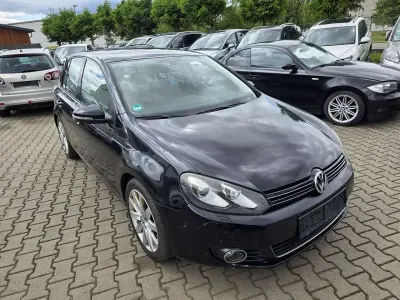 Gebraucht VW Golf VI Highline 140 PS (102 kW) 2010 Deep black perleffekt Kleinwagen