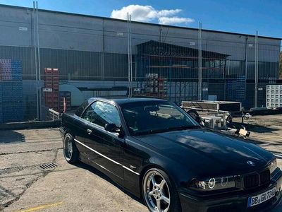 BMW 320 Cabriolet