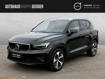 Gebraucht Volvo XC40 Core 163 PS (119 kW) 2024 Onyx schwarz SUV
