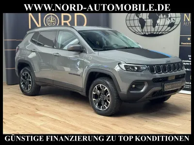Gebraucht Jeep Compass Trailhawk 241 PS (177 kW) 2021 Grau SUV