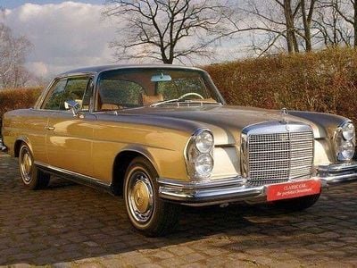 Gebraucht Mercedes 280 SE 200 PS (147 kW) 1971 Gold Coupé