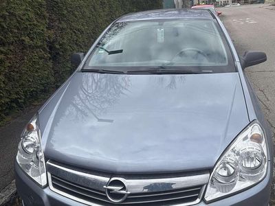 Gebraucht Opel Astra Selection 116 PS (85 kW) 2009 Grau Limousine
