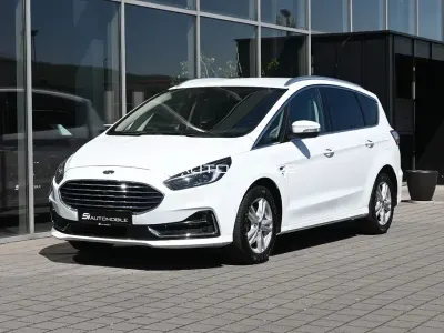 Usata Ford S-MAX Titanium 150 CV (110 kW) 2022 Bianco Monovolume
