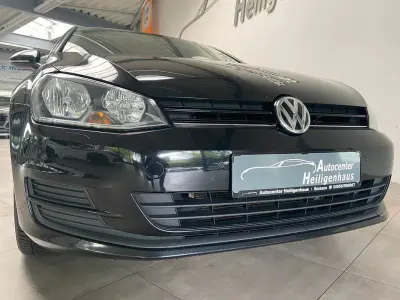 Gebraucht VW Golf VII 110 PS (80 kW) 2016 Schwarz Limousine