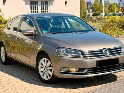 Używany VW Passat Comfortline 105 KM (77 kW) 2011 Sedan/Limuzyna