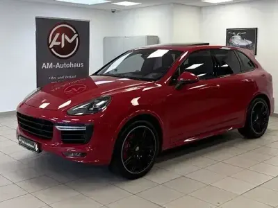 Gebraucht Porsche Cayenne GTS Sport 441 PS (324 kW) 2017 Rot SUV