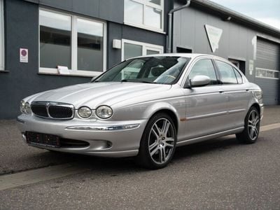 Jaguar X-type