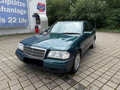 Mercedes C180