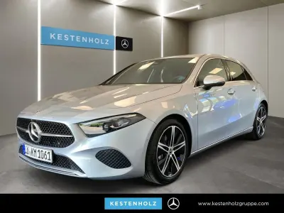 Gebraucht Mercedes A200 Progressive 163 PS (119 kW) 2026 Silber Limousine