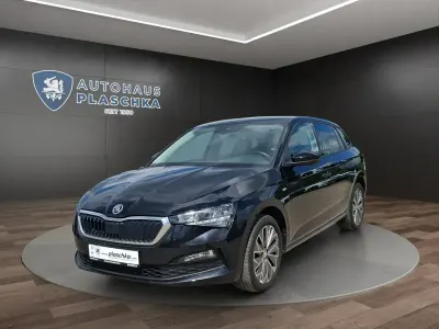 Gebraucht Skoda Scala Tour 110 PS (80 kW) 2022 Schwarzmagic perleffekt Kleinwagen