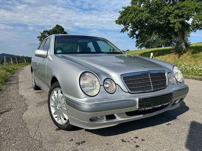 Mercedes E430