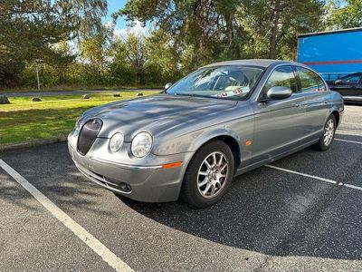 Jaguar S-Type