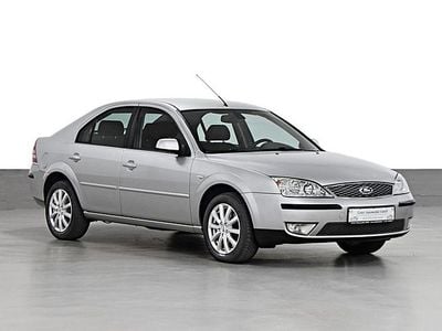 Gebraucht Ford Mondeo Trend 110 PS (80 kW) 2005 Silber Limousine