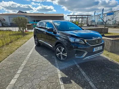 Gebraucht Peugeot 5008 Allure 131 PS (96 kW) 2018 Schwarz SUV