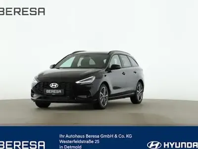 Gebraucht Hyundai i30 Advantage 116 PS (85 kW) 2025 Schwarz Kombi