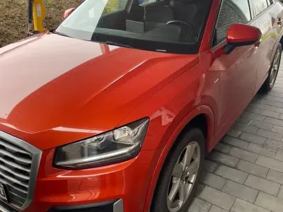 Gebraucht Audi Q2 Sport 116 PS (85 kW) 2019 Orange SUV