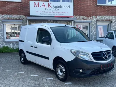 Gebraucht Mercedes Citan 109 90 PS (66 kW) 2012 Weiß Van / Kleinbus
