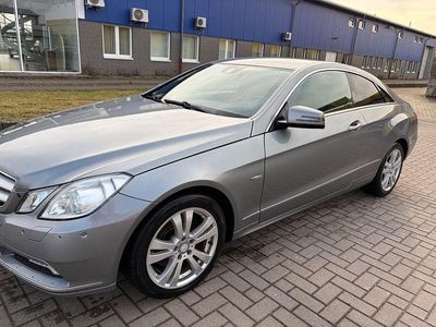 Gebraucht Mercedes E350 231 PS (169 kW) 2010 Coupé