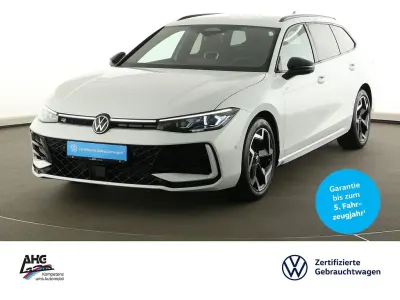 Gebraucht VW Passat R-line 150 PS (110 kW) 2025 Weiß Kombi
