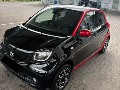 Gebraucht Smart ForFour Passion 90 PS (66 kW) 2015 Schwarz Kleinwagen