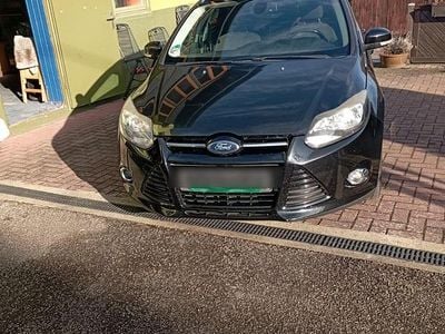 Gebraucht Ford Focus 116 PS (85 kW) 2011 Schwarz Kombi