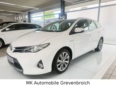 Gebraucht Toyota Auris Touring Sports Life+ 99 PS (72 kW) 2013 Weiß Kombi