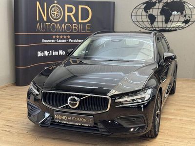 Gebraucht Volvo V60 163 PS (119 kW) 2023 Black stone Kombi