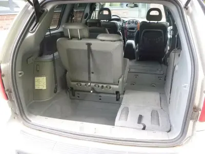 Używany Chrysler Grand Voyager 174 KM (127 kW) 2005 Srebrny Minivan