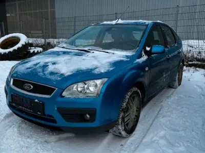 Używany Ford Focus 145 KM (106 kW) 2006 Niebieski Sedan/Limuzyna
