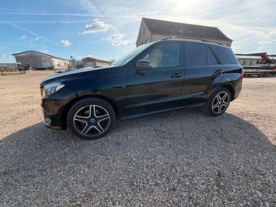 Gebraucht Mercedes GLE350 258 PS (189 kW) 2017 Schwarz SUV
