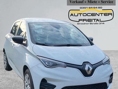 Gebraucht Renault Zoe Life 50 kW (69 PS) 2020 Arktiweiß Kleinwagen