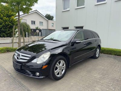 Mercedes R320