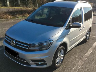 Silber Gebraucht 2015 VW Caddy Van / Kleinbus | 13.500 € (Fairer Preis)