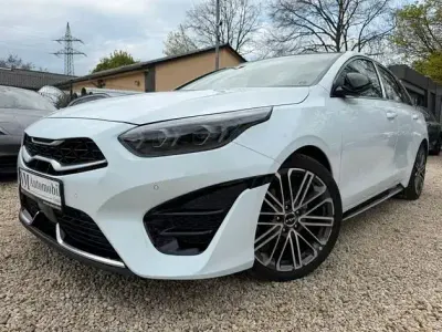 Używany Kia ProCeed GT-Line 160 KM (117 kW) 2023 Biały Kombi