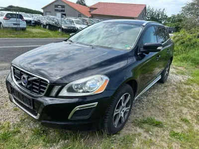 Gebraucht Volvo XC60 R-Design 215 PS (158 kW) 2013 Schwarz SUV