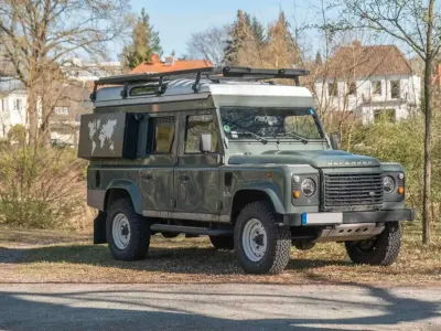Gebraucht Land Rover Defender 120 PS (88 kW) 2014 Grün SUV