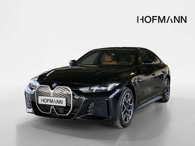 Saphirschwarz metallic Neu 2026 BMW i4 Limousine | 50.735 € (Etwas zu teuer)
