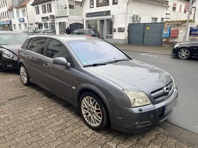 Usado Opel Signum 170 HP (125 kW) 2004 Cinzento Citadino