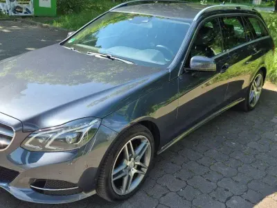 Gebraucht Mercedes E350 Avantgarde 252 PS (185 kW) 2014 Grau Kombi