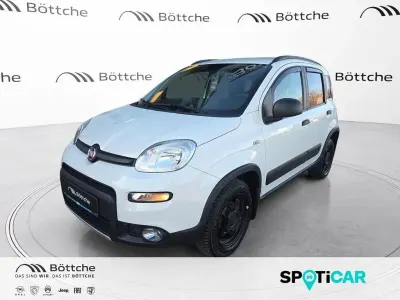 Gebraucht Fiat Panda 4x4 Wild 86 PS (63 kW) 2019 Weiß Kleinwagen